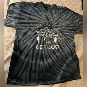 Serengetee T-Shirt Size XL Top Short-Sleeve Tee GET LOST Desert
